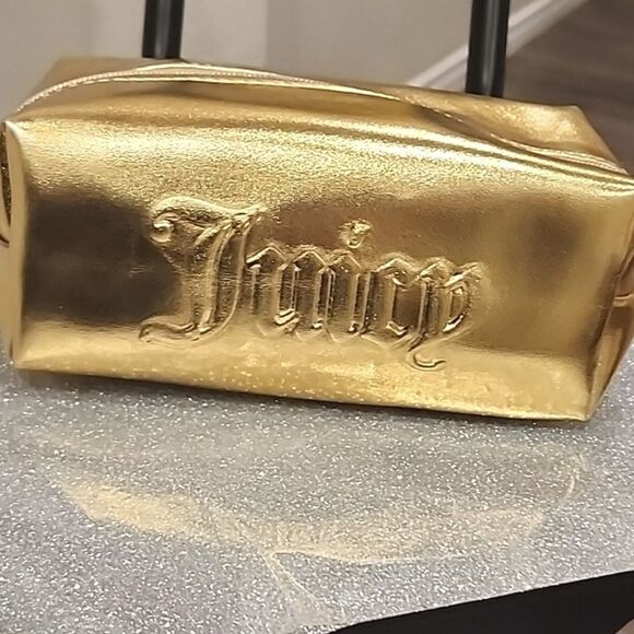 Juicy Couture 4PC Logo Bows & Hearts Cosmetic Case - Picture 6 of 9